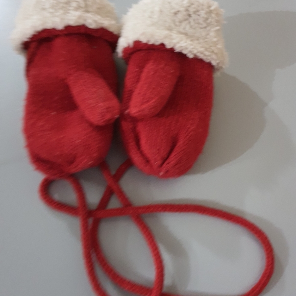 Hello Kitty kid gloves - Picture 2 of 4